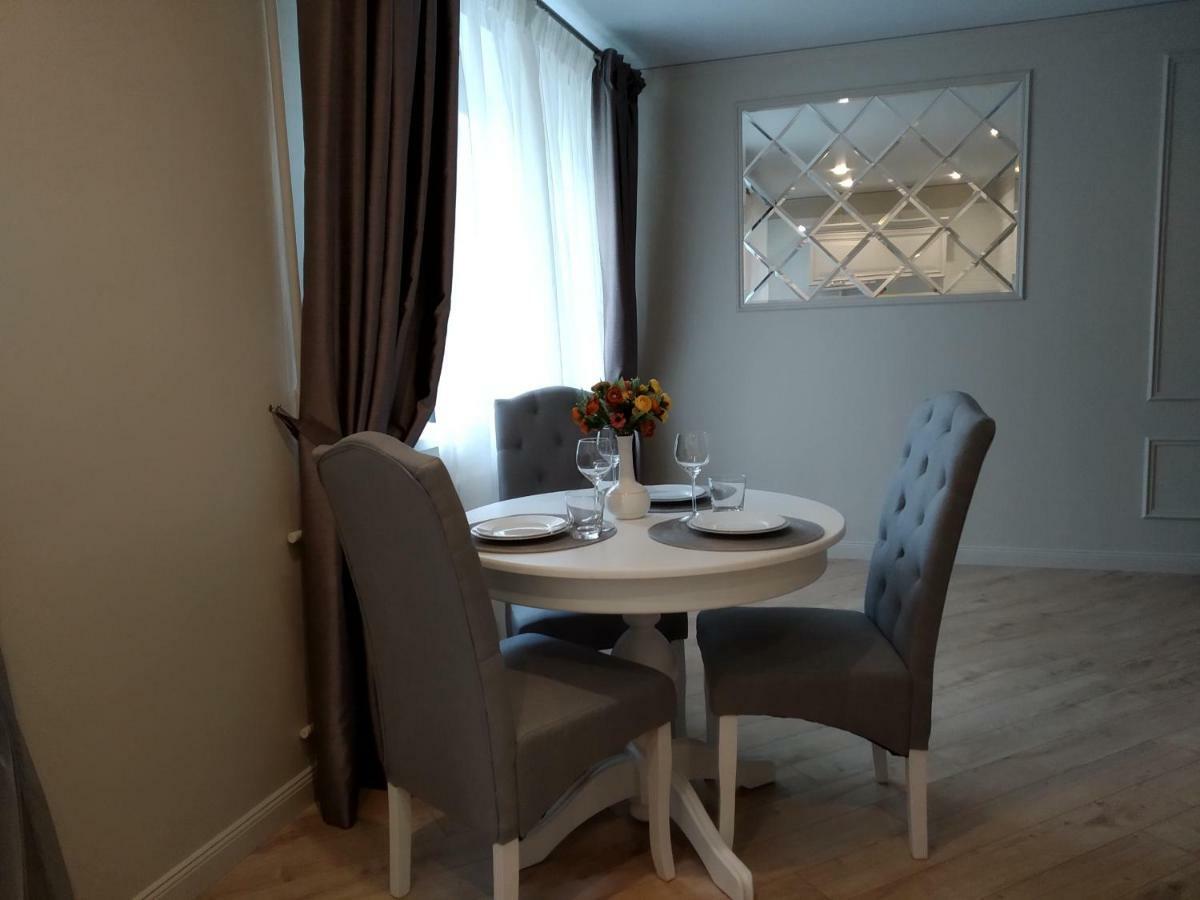 Vip Apartament Gomel Lejlighed Eksteriør billede